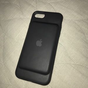 iPhone 7/8/6/6s Black Apple charging case